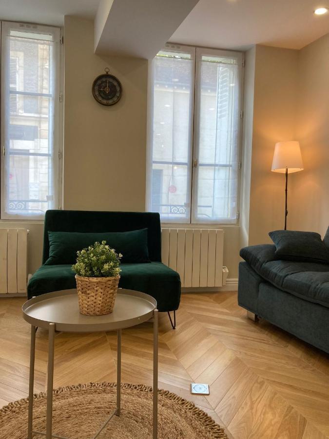 Le Cottage Bellifontain Proche Chateau - Insead - Grand Parquet ฟงแตนโบล ภายนอก รูปภาพ