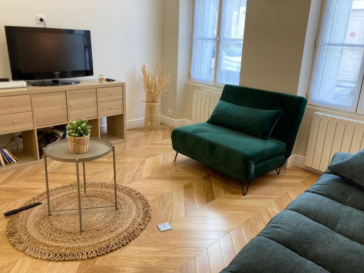 Le Cottage Bellifontain Proche Chateau - Insead - Grand Parquet ฟงแตนโบล ภายนอก รูปภาพ