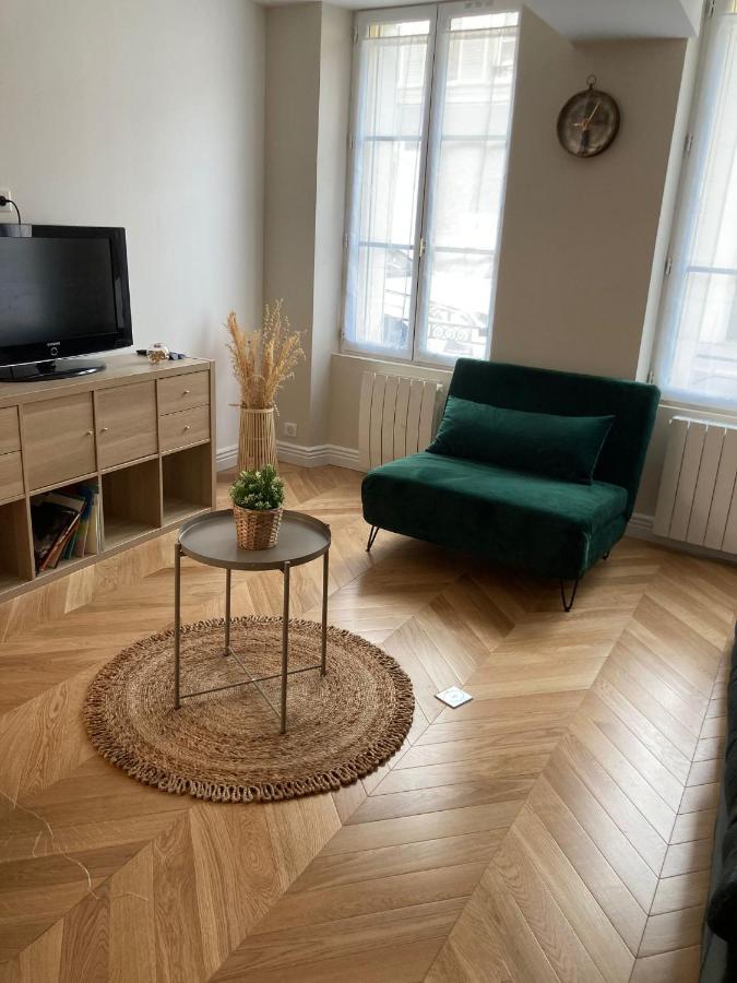 Le Cottage Bellifontain Proche Chateau - Insead - Grand Parquet ฟงแตนโบล ภายนอก รูปภาพ